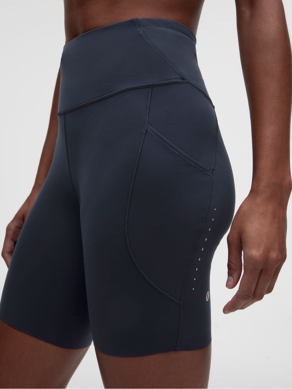 NWT 3-23 Size 2 Lululemon Fast and Free HR Short 8” TRNV True Navy Blue $78